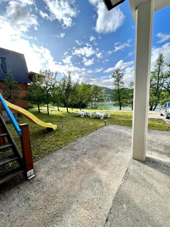 Cobras Plivsko Jezero, Jajce Villa Eksteriør billede