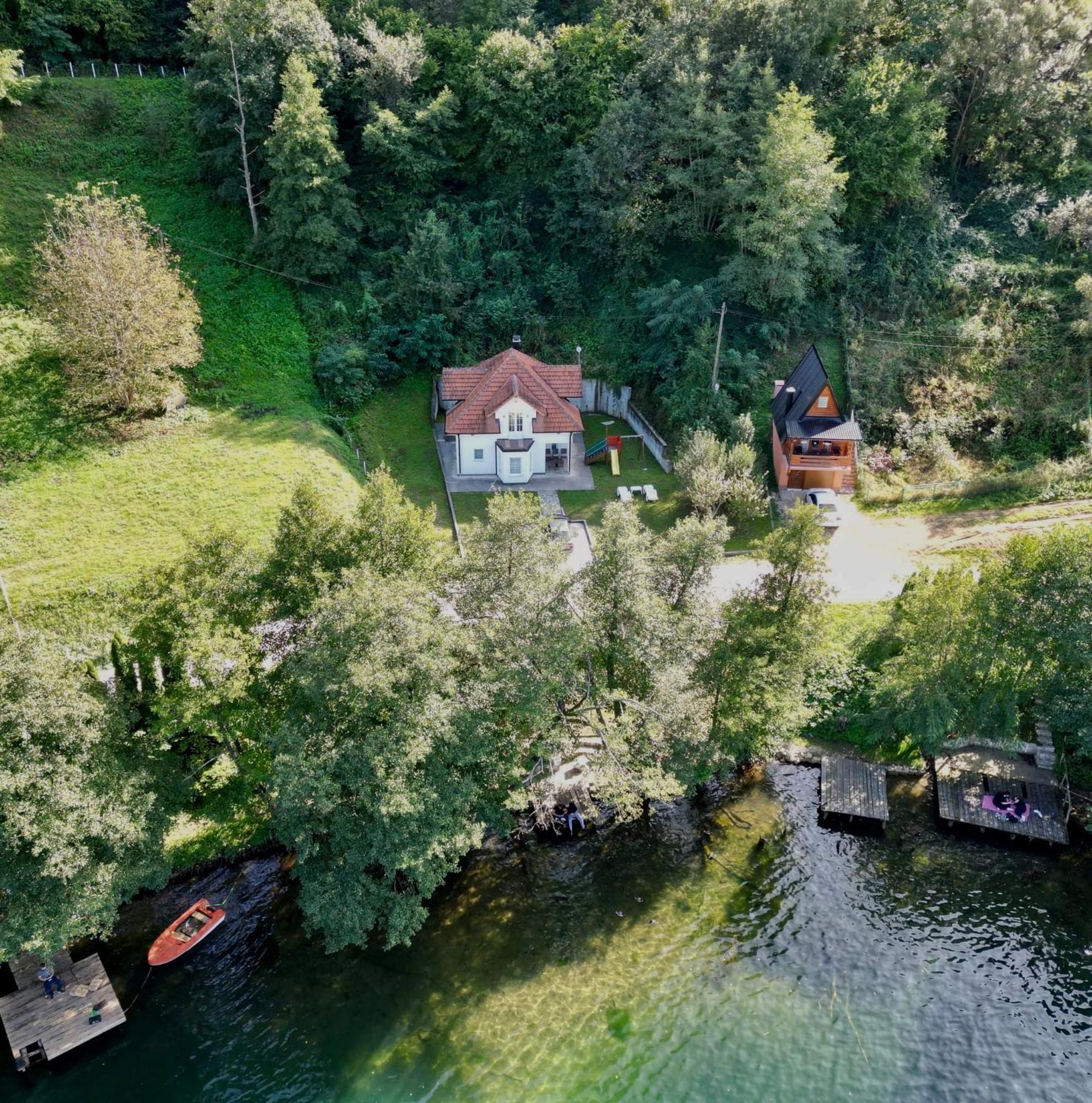 Cobras Plivsko Jezero, Jajce Villa Eksteriør billede