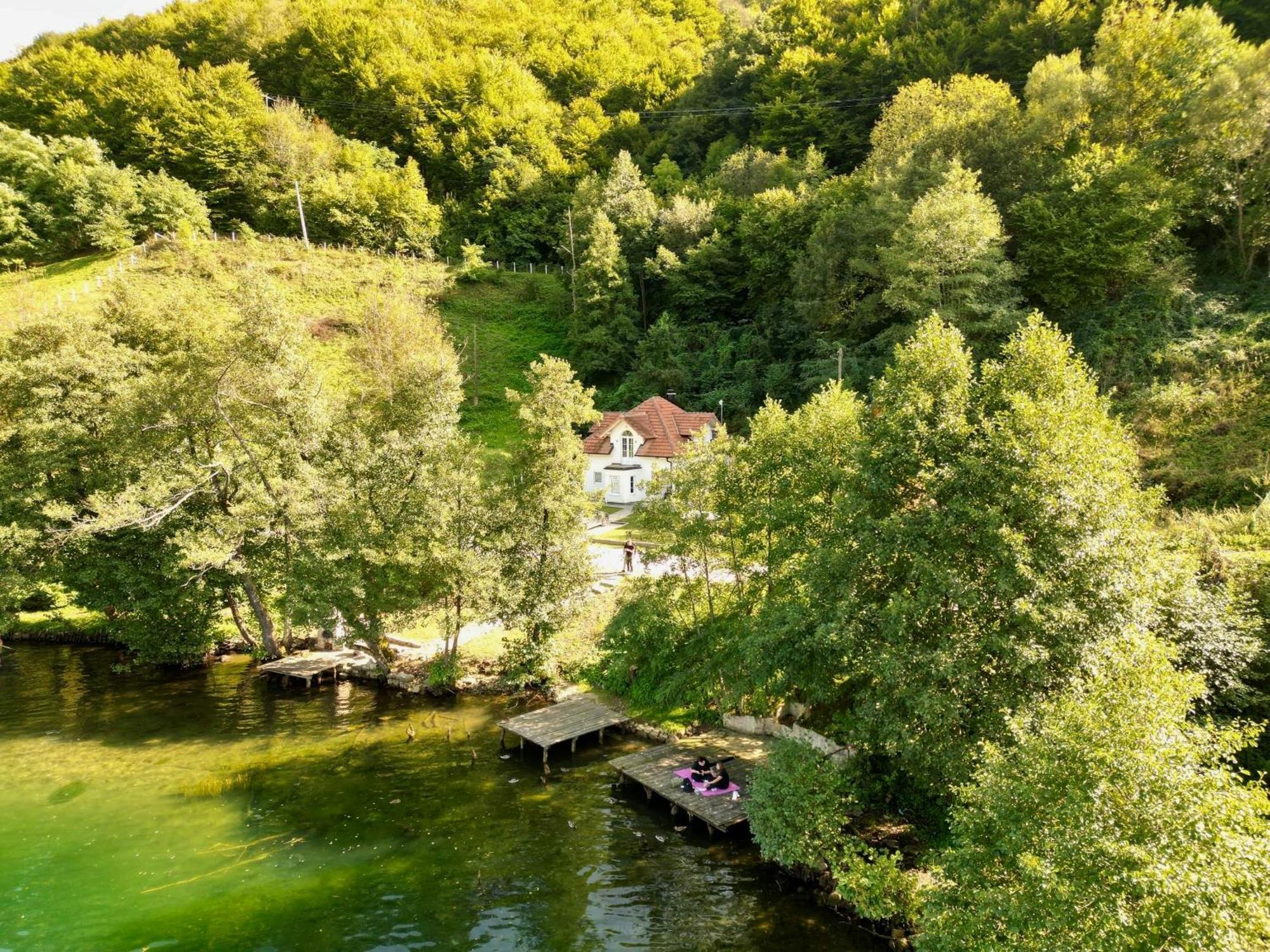 Cobras Plivsko Jezero, Jajce Villa Eksteriør billede
